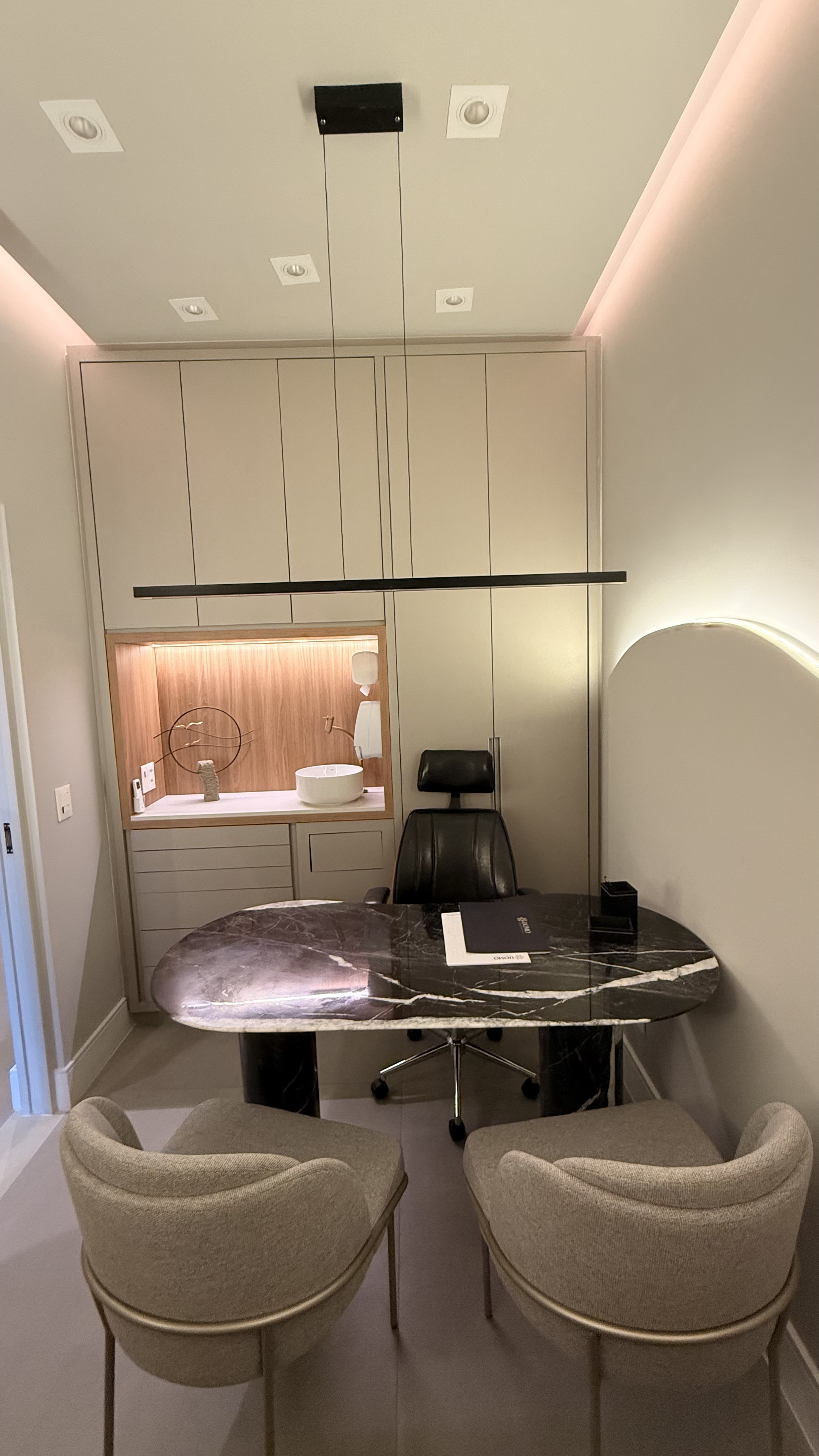 Consultório Dr. Gilton Cambuí - Ambiente